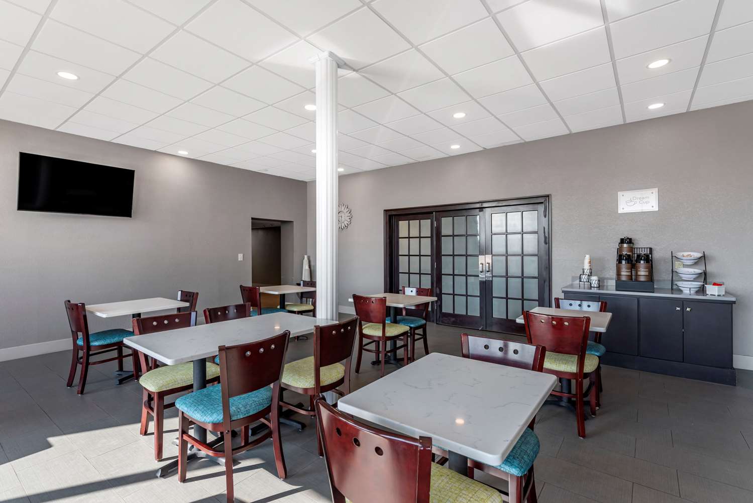 Sleep Inn Terre Haute University Area 21/28