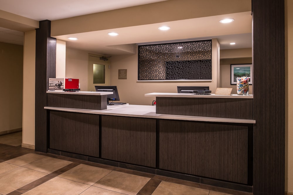 Candlewood Suites Sierra Vista 7/52