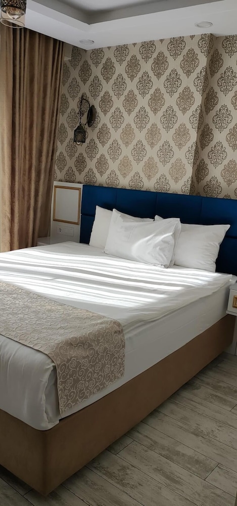 Peri 26 Otel 13/50