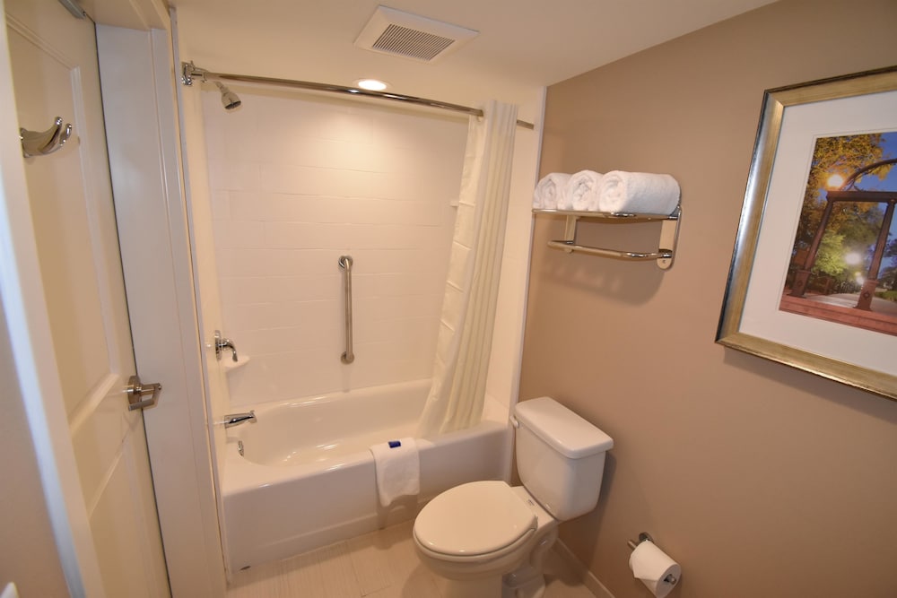 Best Western Athens 16/32