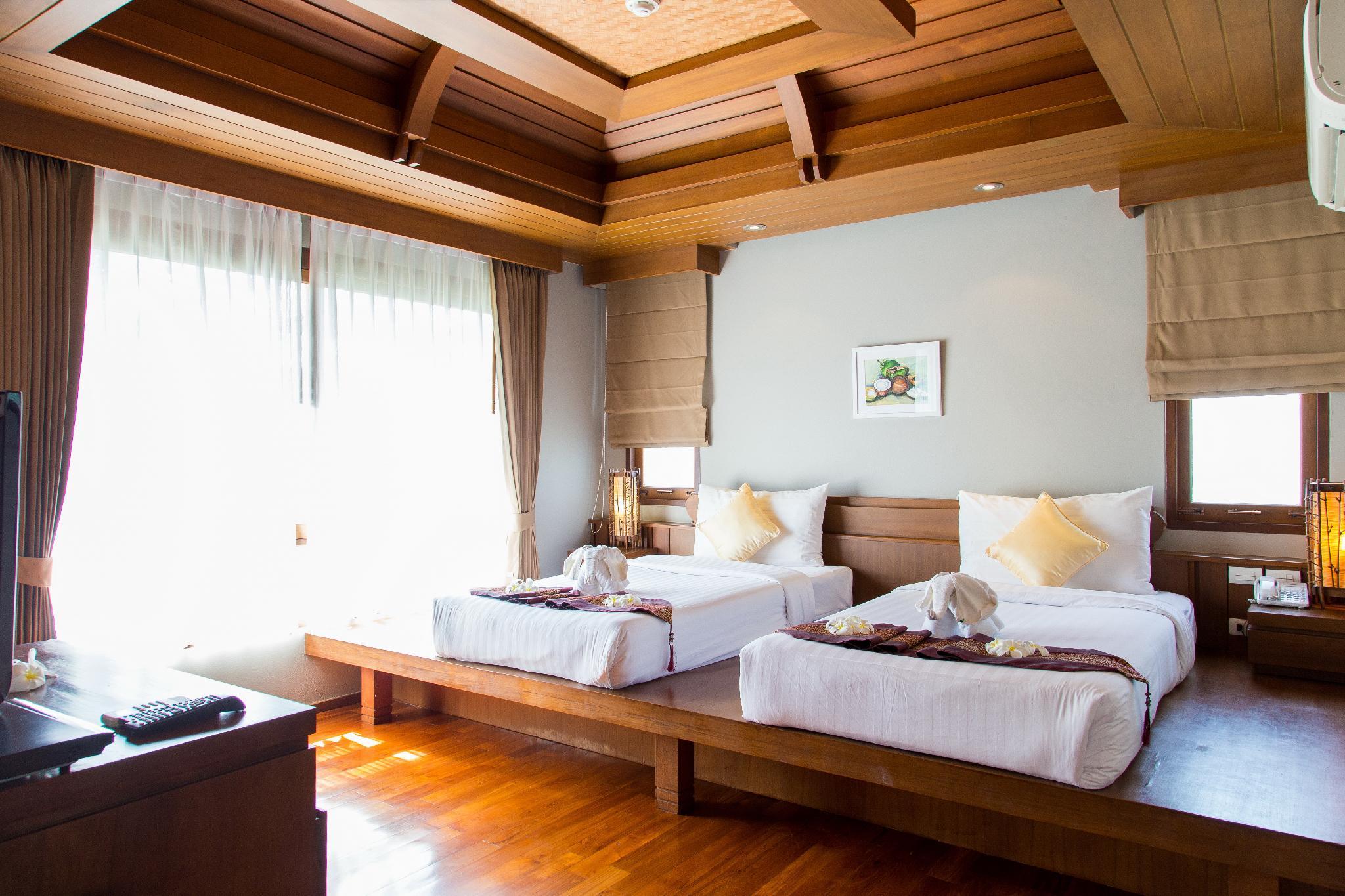 Junior Suite, Double and Twin Beds