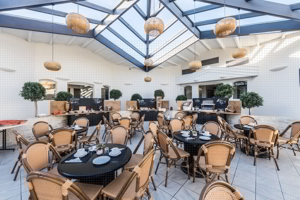 Hotel Les Grenettes 48/60