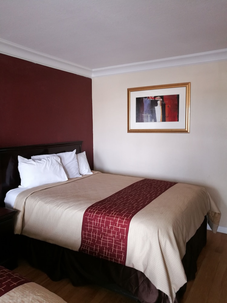 Red Roof Inn Los Banos 8/19