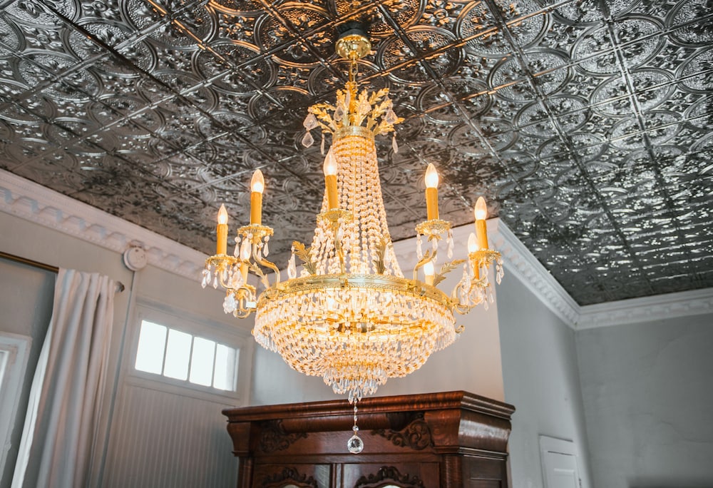 French Quarter Mansion 26/50