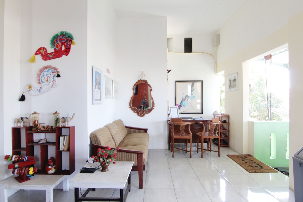 Tiga Dua Homestay by ZUZU 3/31