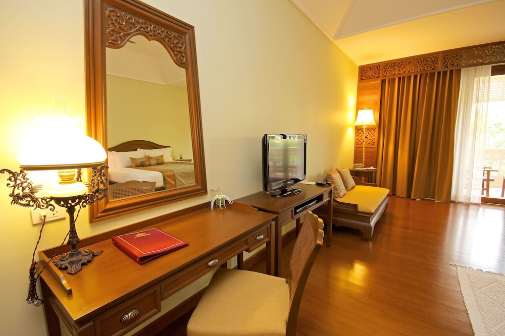 Dheva Mantra Resort 35/72