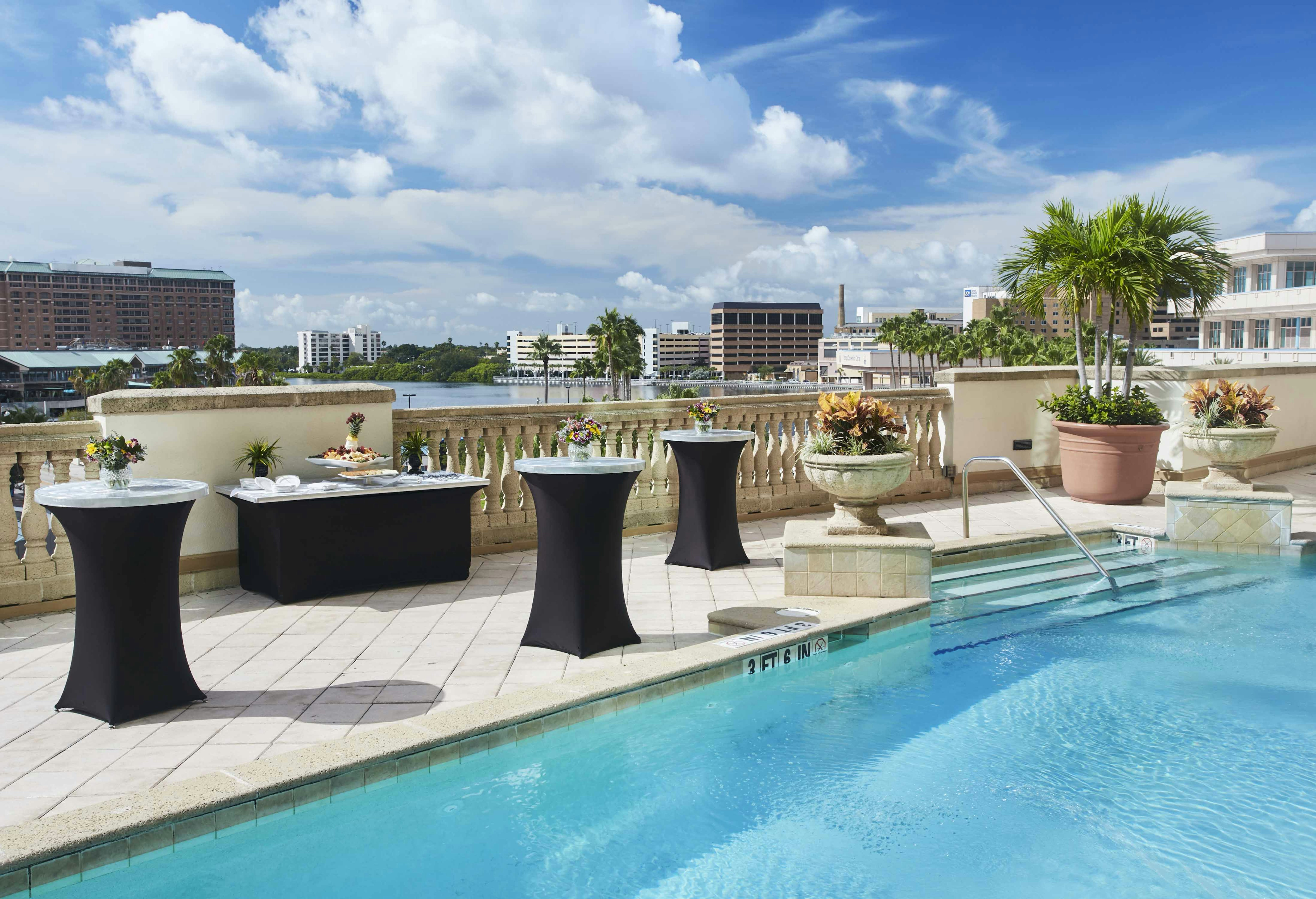 Embassy Suites by Hilton Tampa Downtown Convention Center 75/76