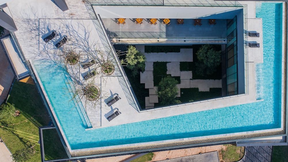 Arize Hotel Sri Racha 46/50