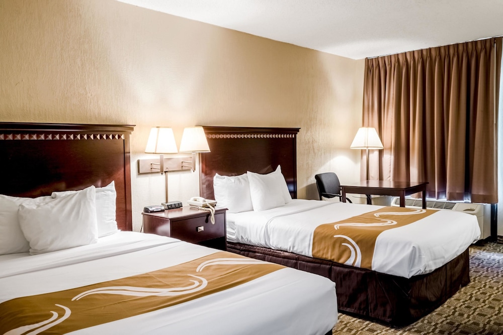 غرفة قياسية بسريرين مزدوجين للمدخنين، Quality Inn Moss Point - Pascagoula 2/10