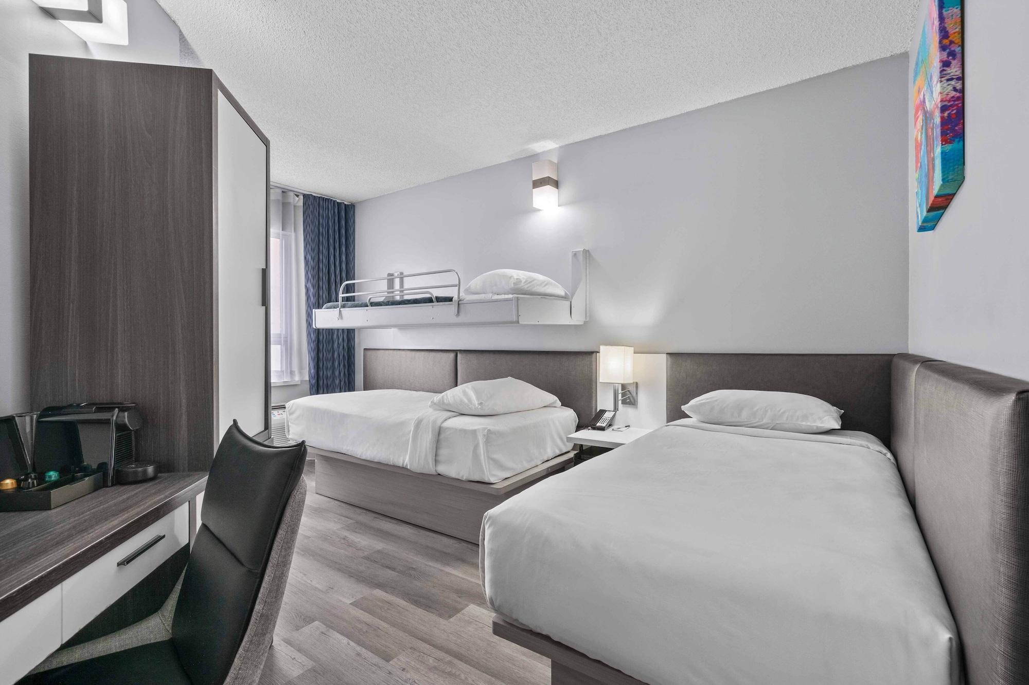 Standard, Multiple Beds
