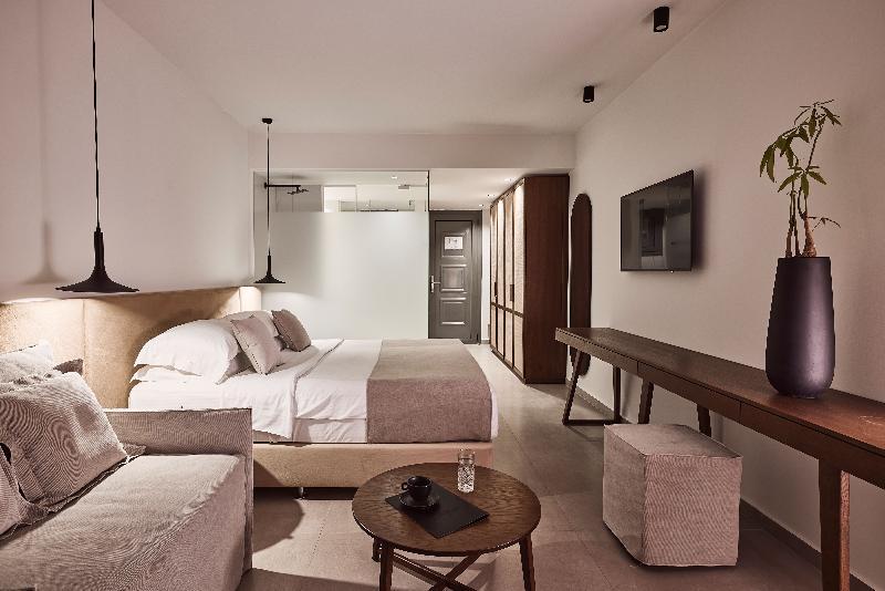 Room, Land View