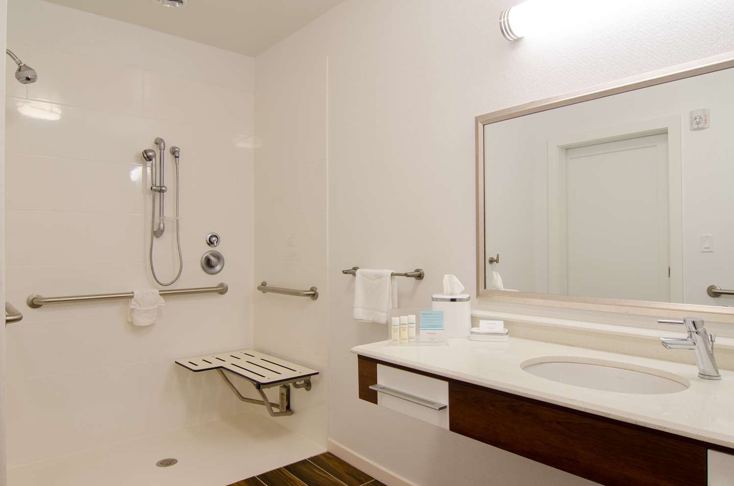 Hampton Inn And Suites Huntsville 40/40