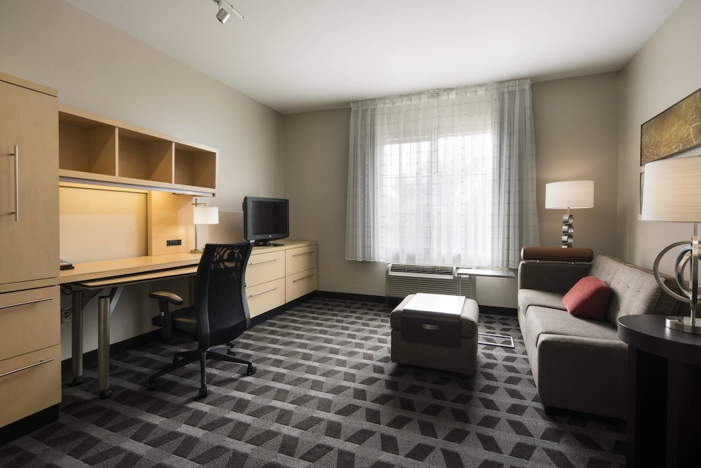 TownePlace Suites by Marriott San Diego Carlsbad / Vista 13/24