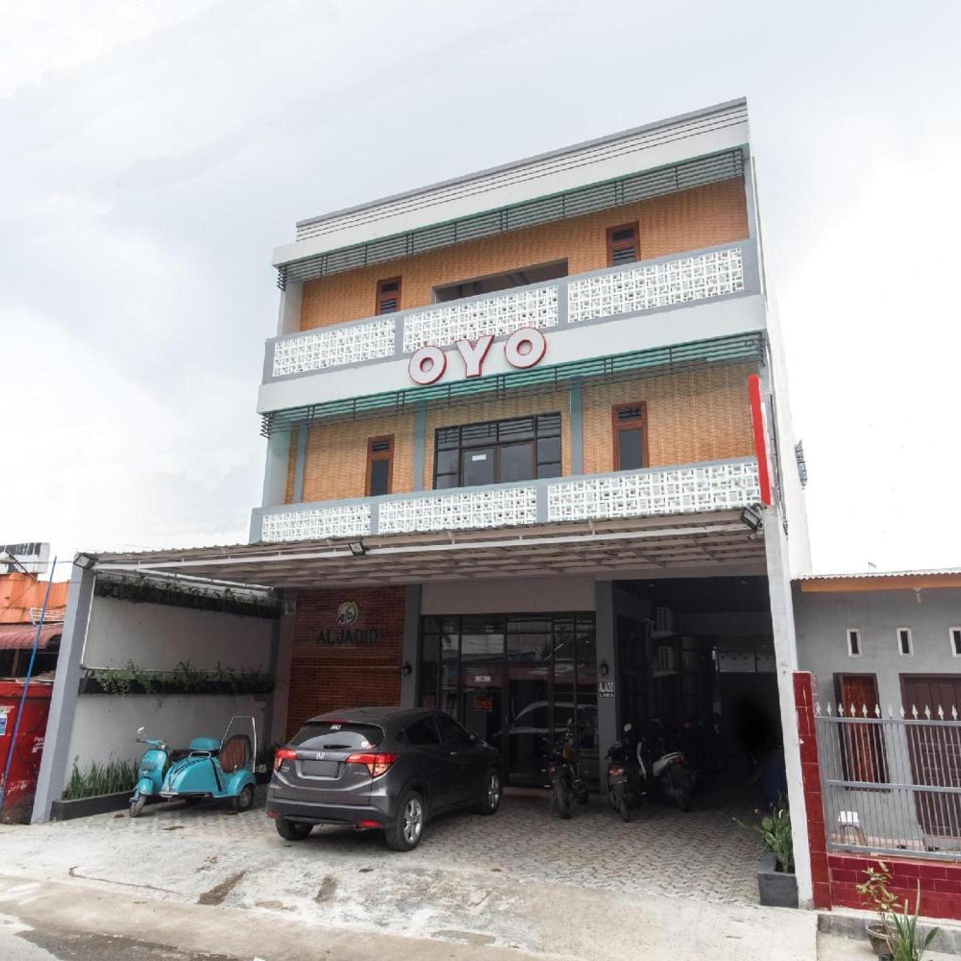 Hotel O Aljadid Near Masjid Raya Al Mashun Sm Raja Medan in MEDAN