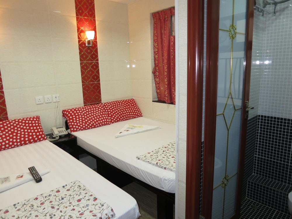 Cebu Hostel 64/64