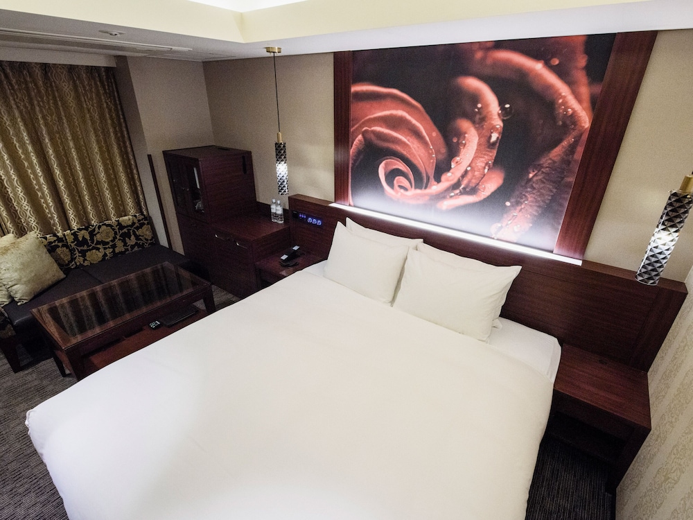 Meguroholic Hotel 9/27