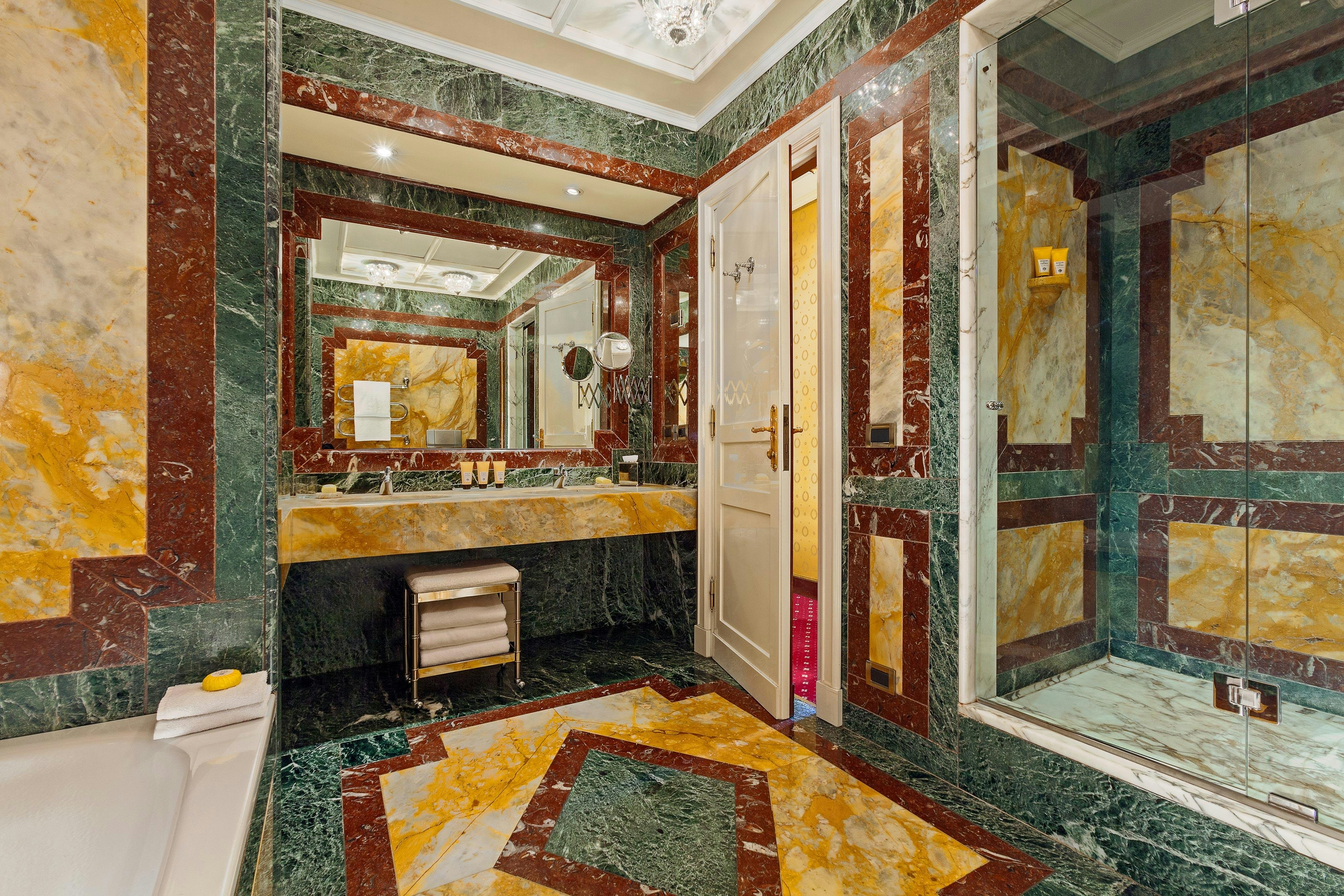 غرفة بسرير مزدوج، The Westin Excelsior Roma 8/8