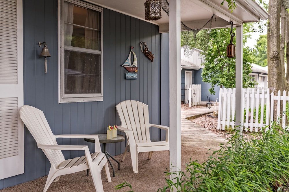 Silver Heart Inn and Cottages 3/70