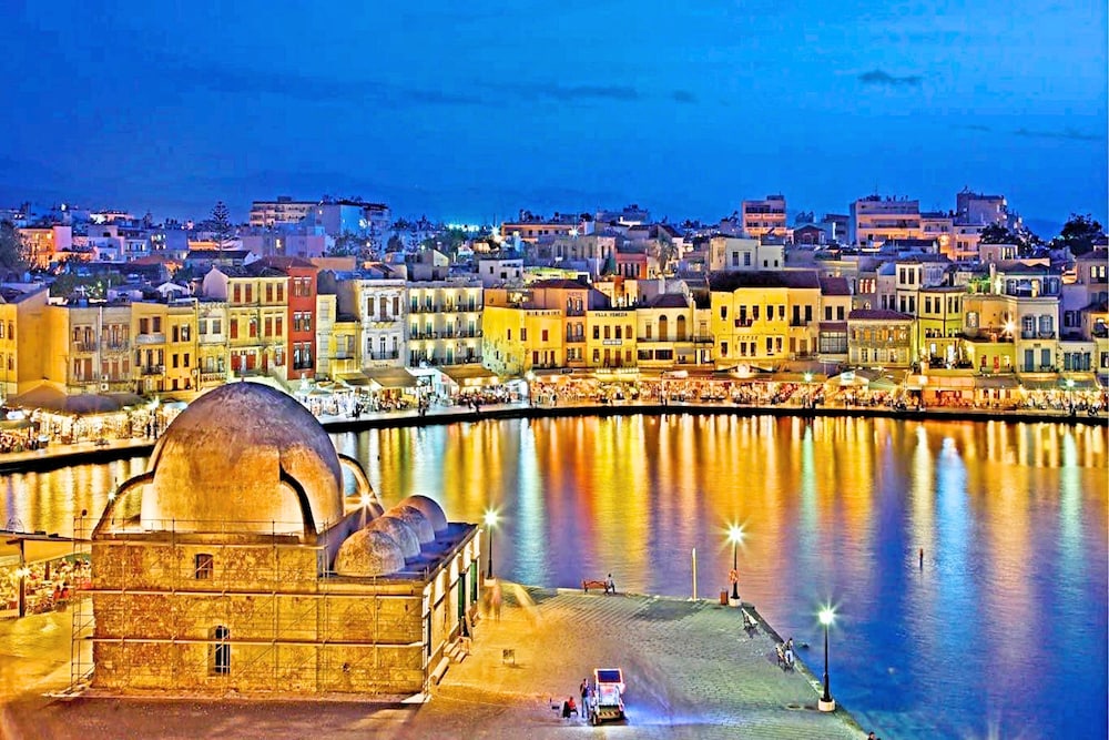 CRETAN MANSION 26/46
