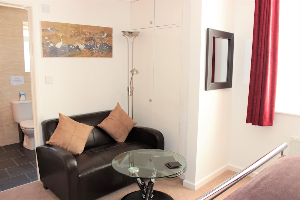 The P&M Paignton Residence 49/50