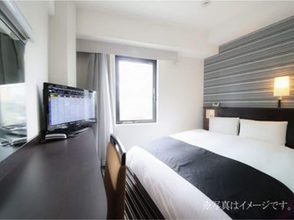 Standard, Double Bed