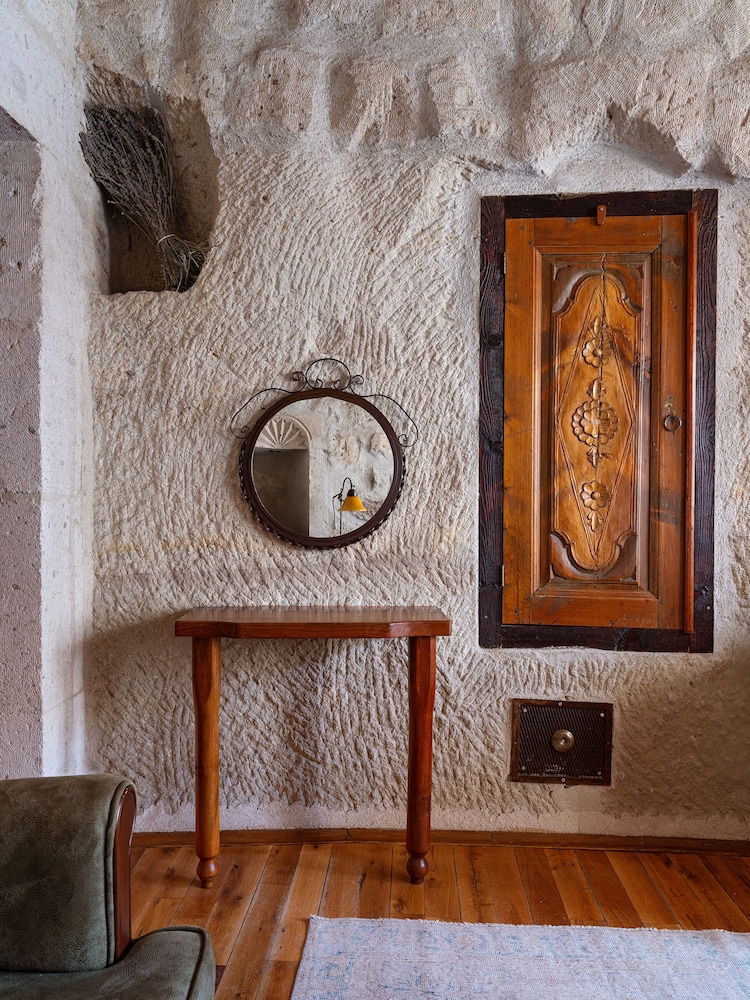 Aza Cave Hotel 9/50
