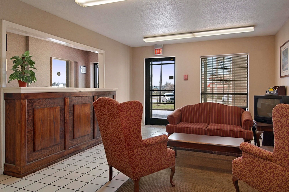 Days Inn By Wyndham Brownsville 6/23