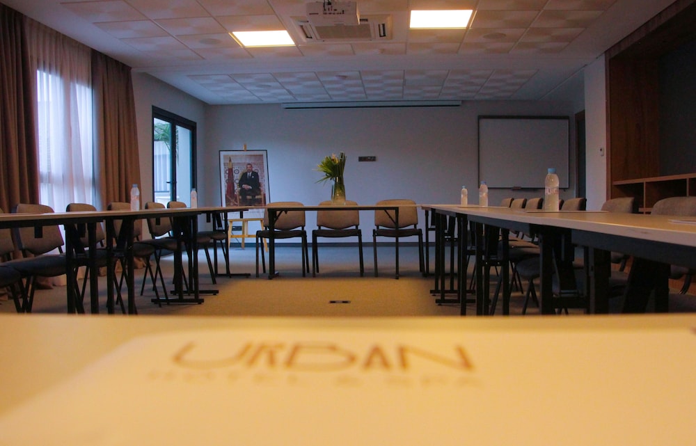 Urban Hotel and Spa 29/33