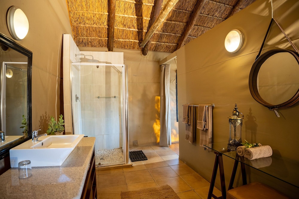 Chisomo Safari Lodge 48/48