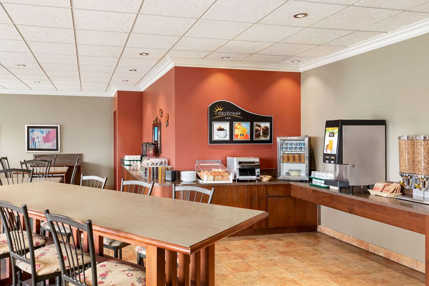 Days Inn By Wyndham Montmagny 30/34