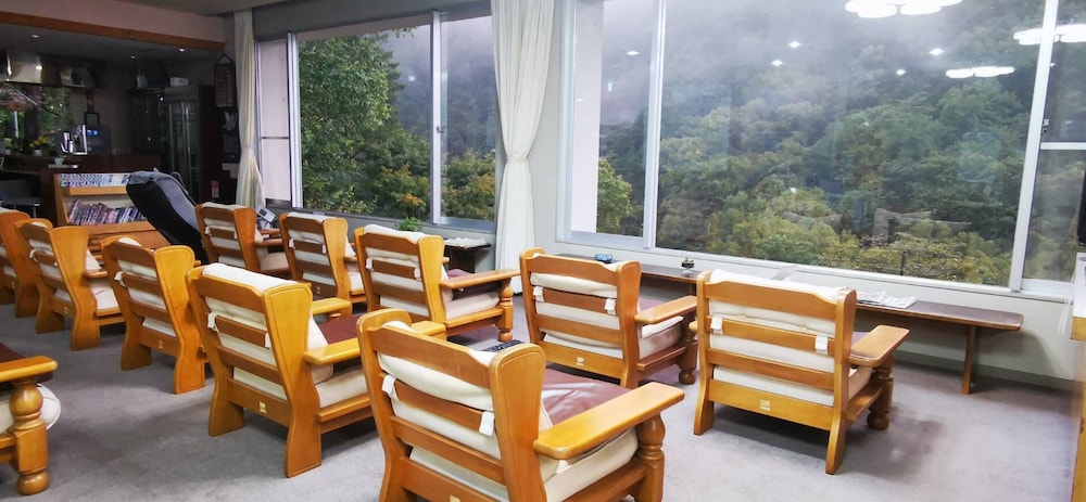 Shiozawa Onsen Shichihokan 9/12