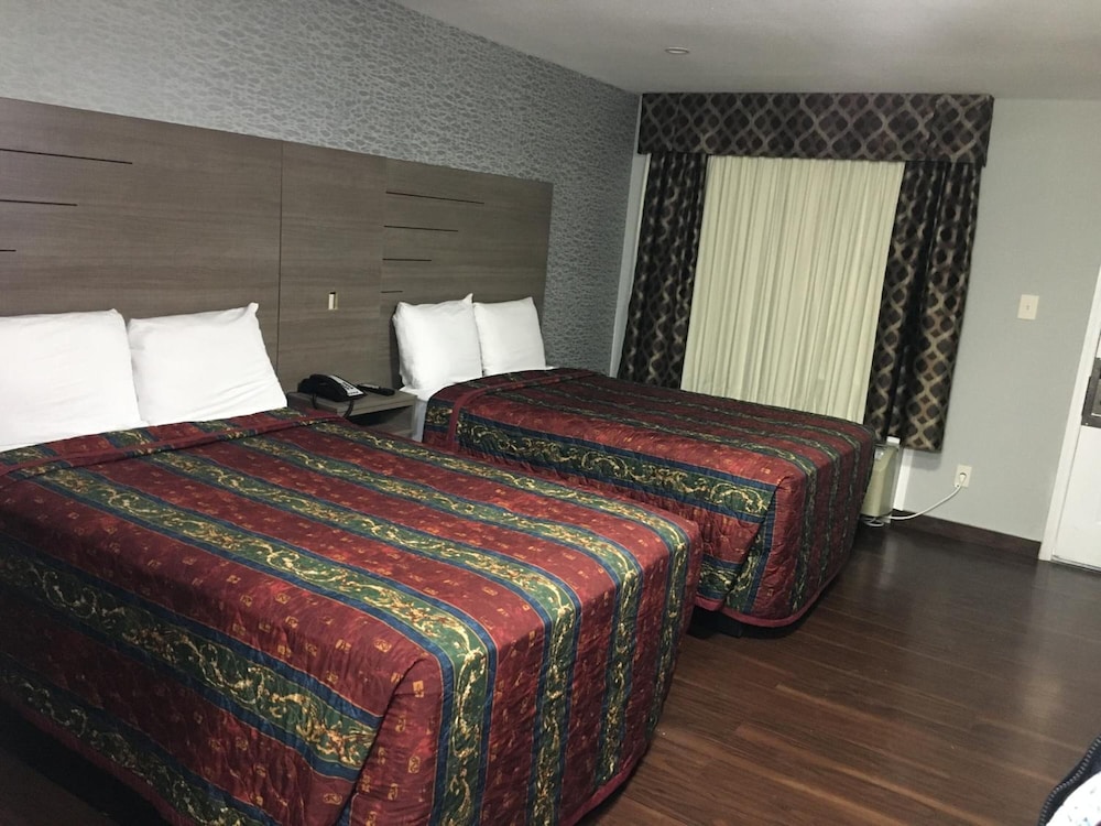Travel Inn 11/26