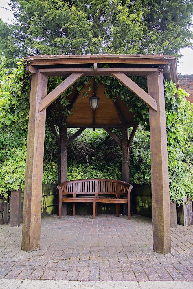 The Waveney House Hotel 3/58