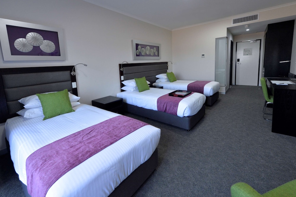 Rydges Palmerston 16/64