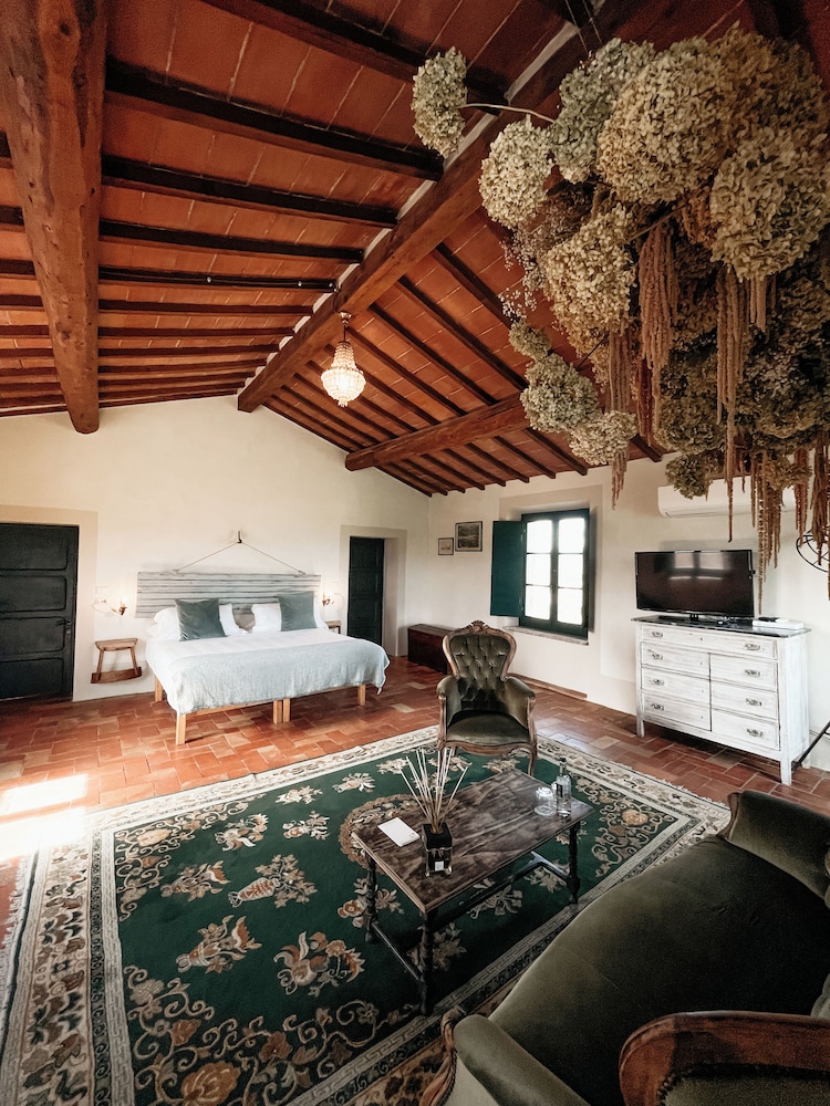 LOCANDA IN TUSCANY 25/50