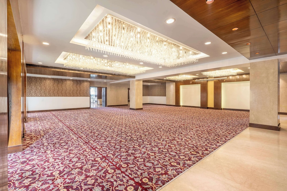 Country Inn And Suites By Radisson Bhiwadi 6/50