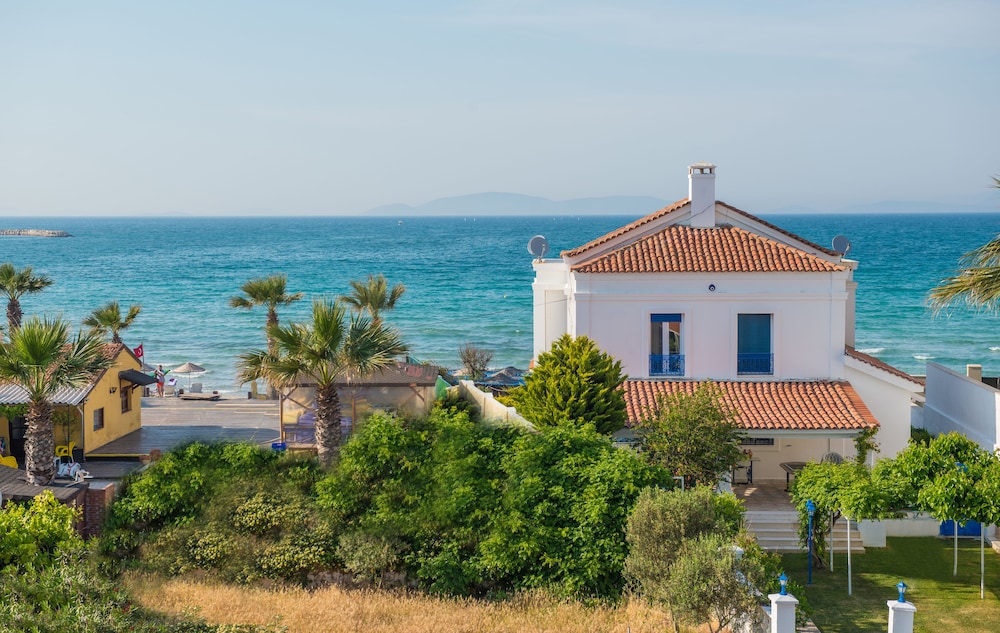 Destina Boutique Hotel 37/42