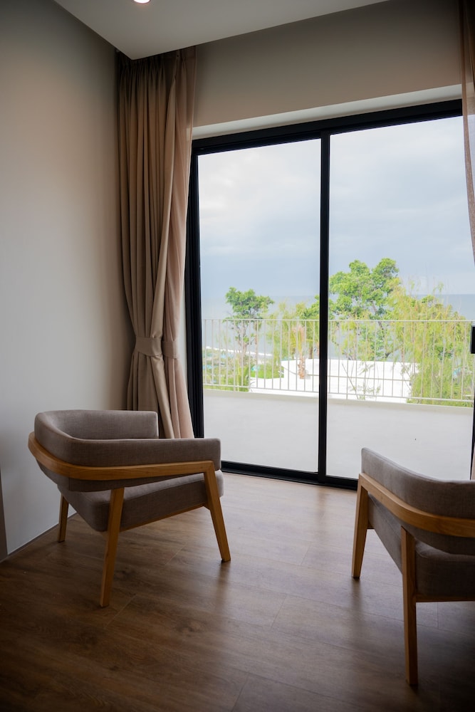 Aviyana Hua Hin 32/50