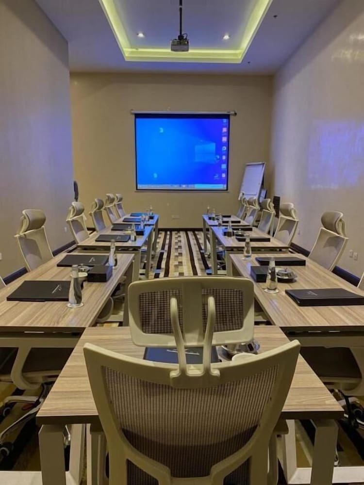 فندق فوياج(Voyage Hotel) 27/33