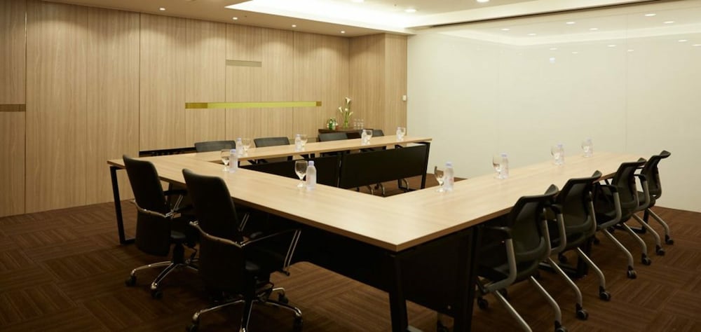 Royal Square Hotel Seoul 48/52