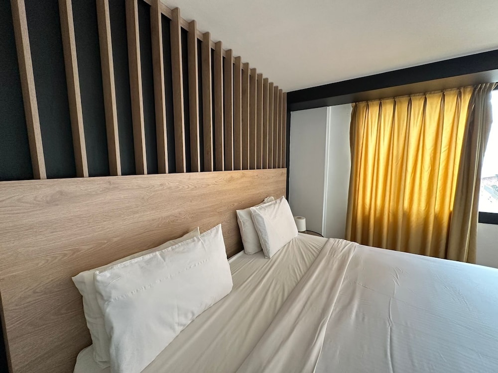 San Francisco Hotel Bogota 11/40