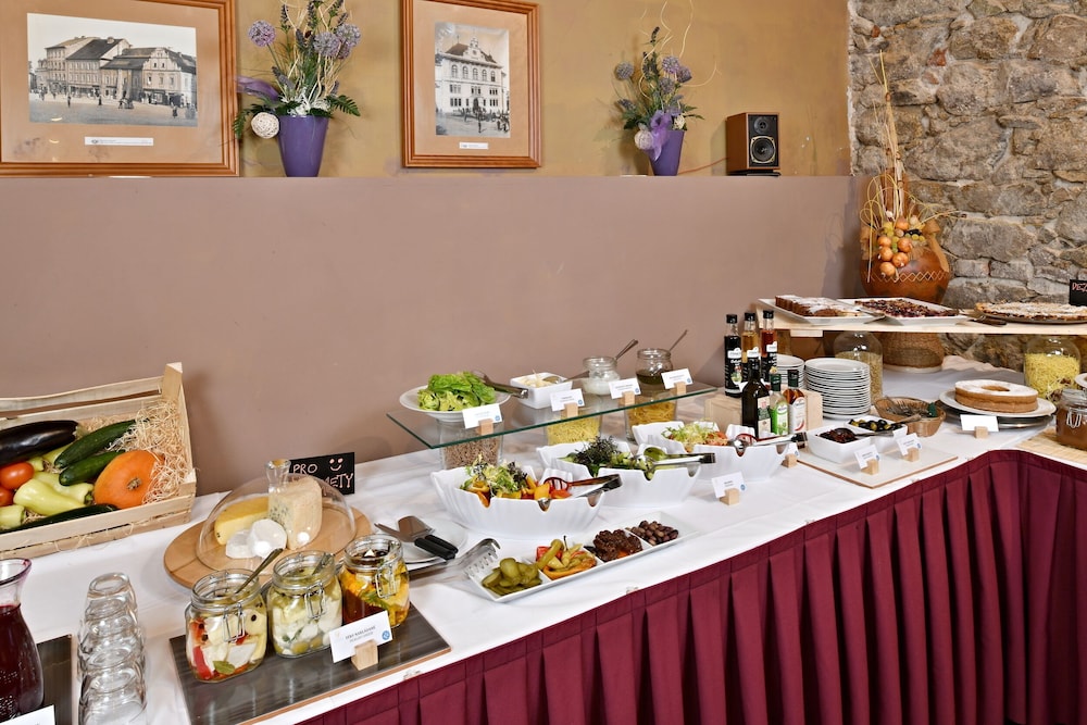 Hotel Dvorak Tabor 36/50