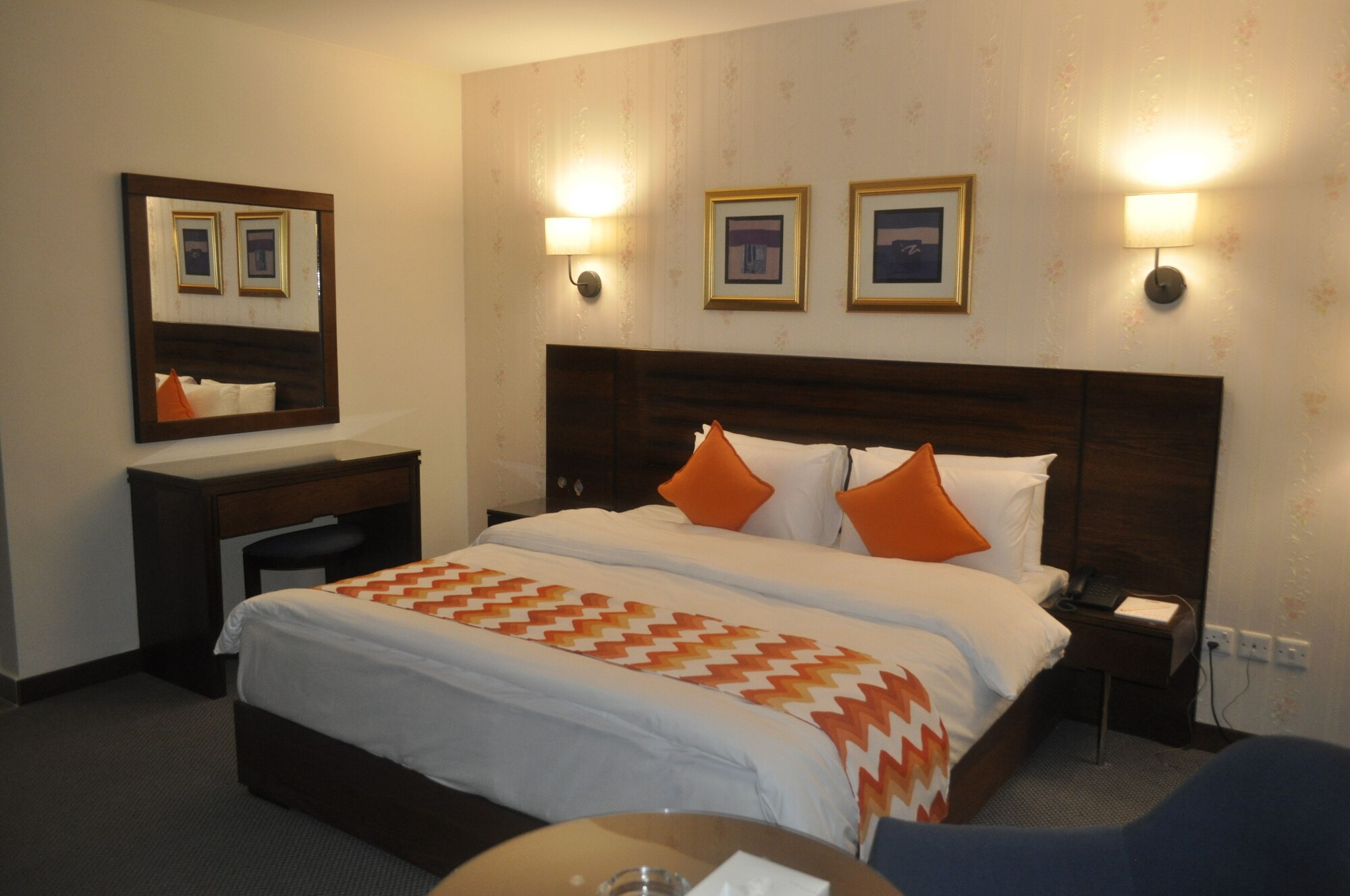 Room at La Casa Hotel Amman, AMMAN