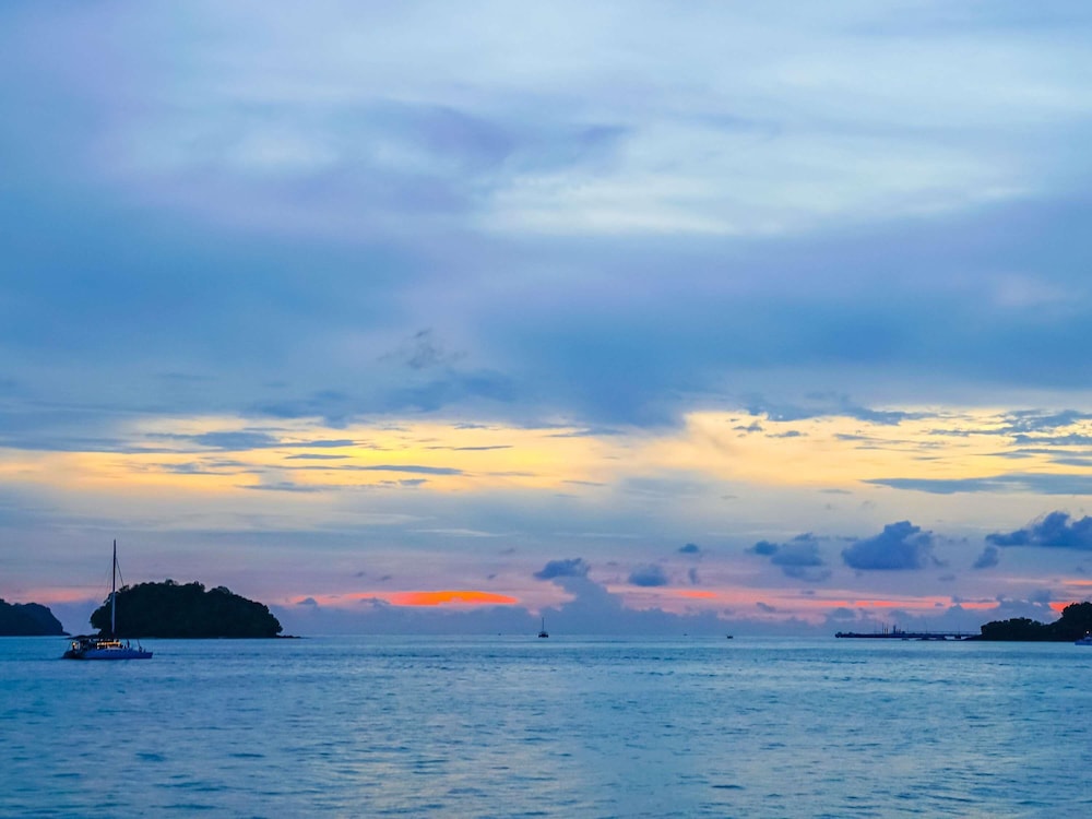 MERCURE LANGKAWI PANTAI CENANG 63/68