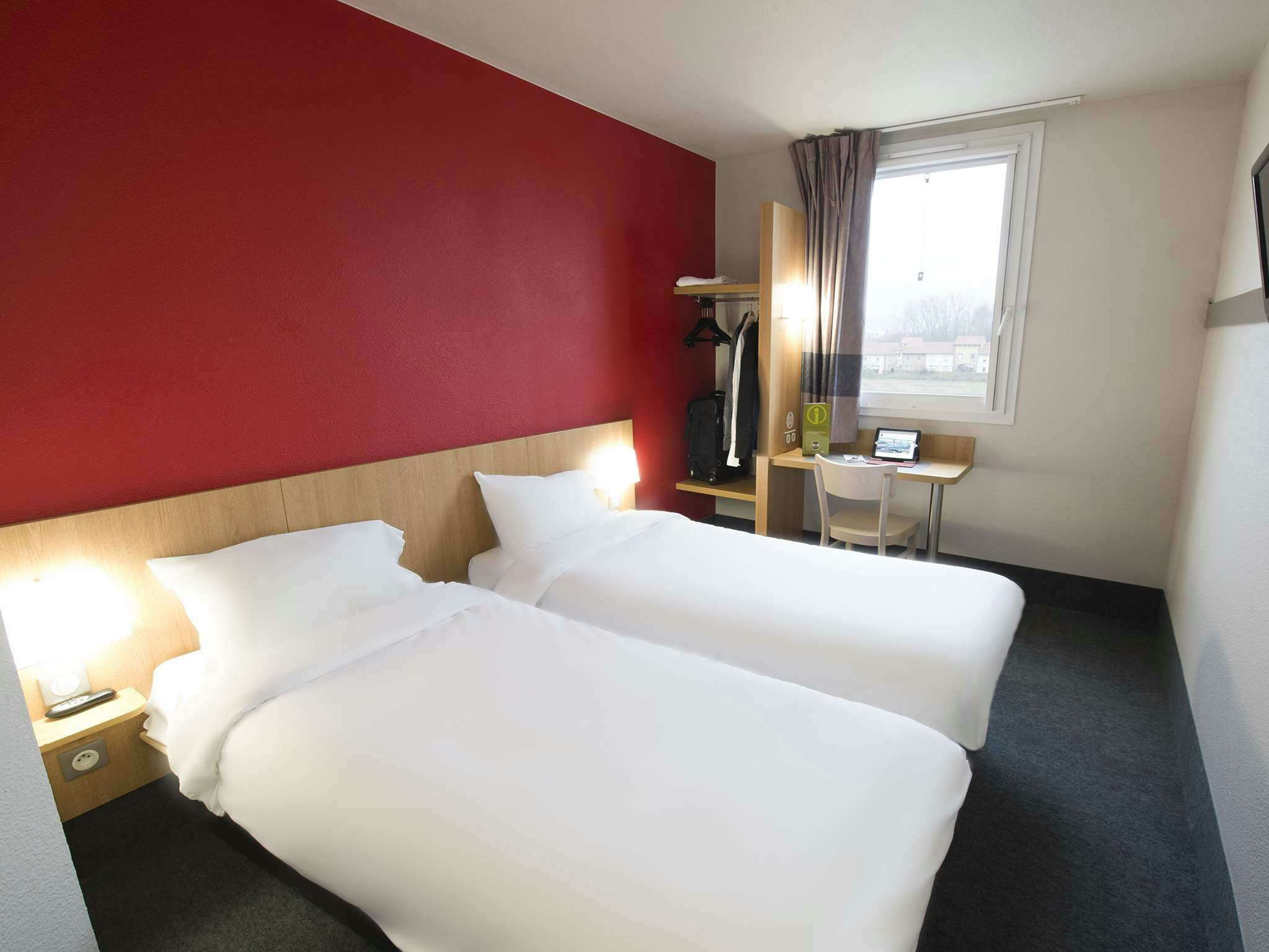 B&B Hotel Clermont Ferrand Gerzat 1 3/9