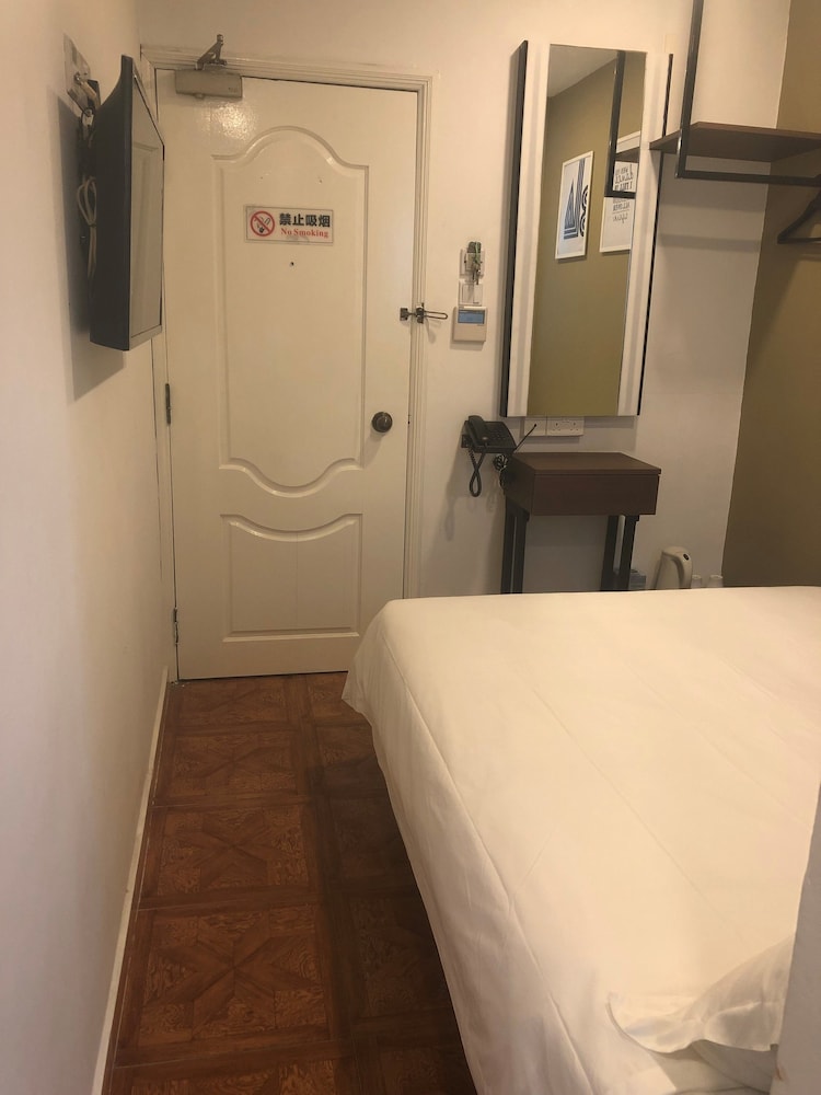 THE AMAZING INN 11/31