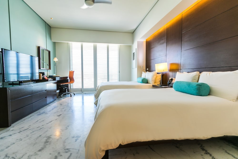 Club 89, 2 Double Beds, Diamante View
