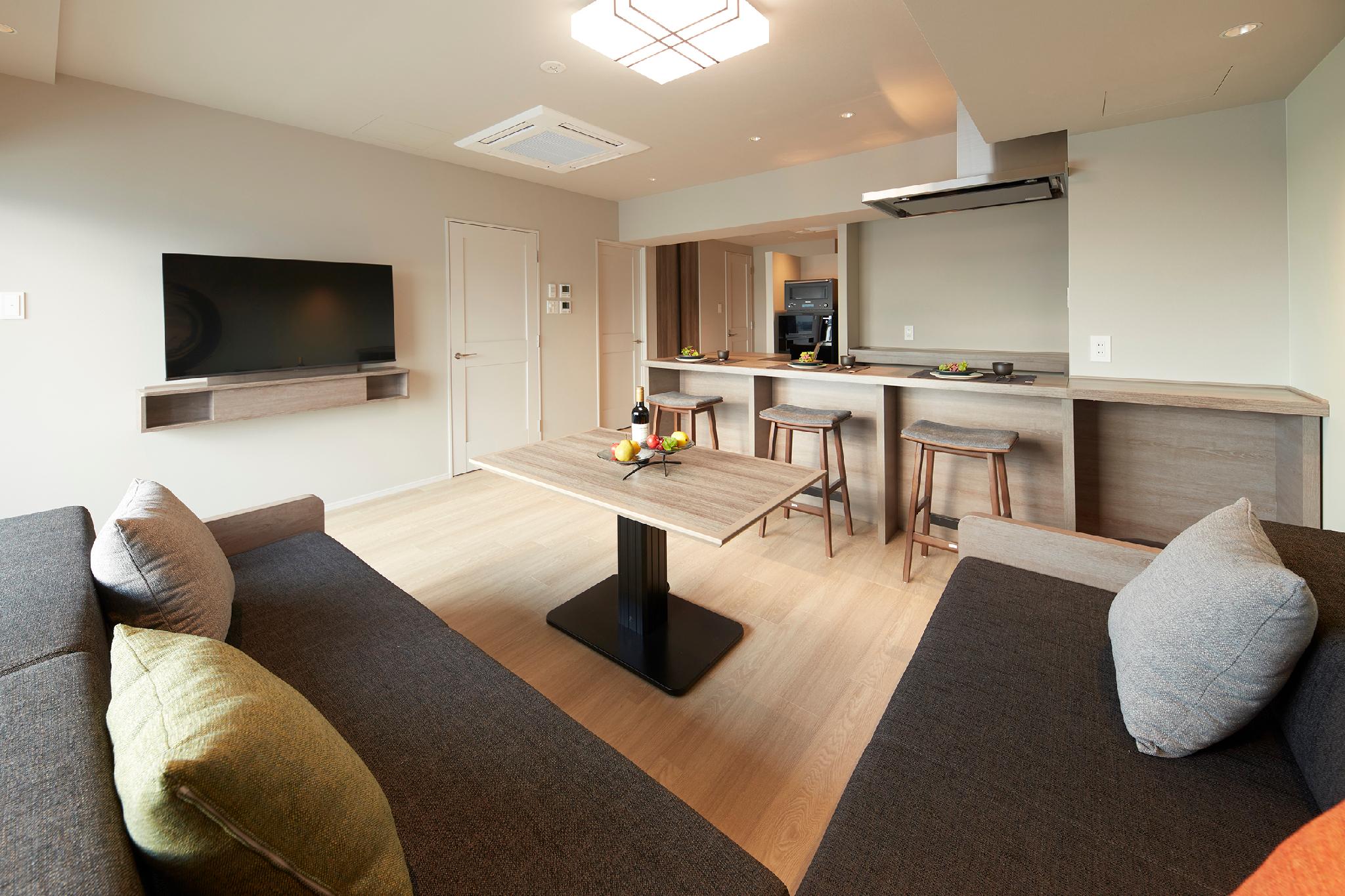 Japanese, Suite, Balcony