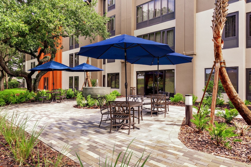 Holiday Inn Express Tampa-Brandon 1/52