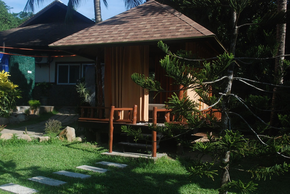 El Nido Garden Beach Resort 3/50